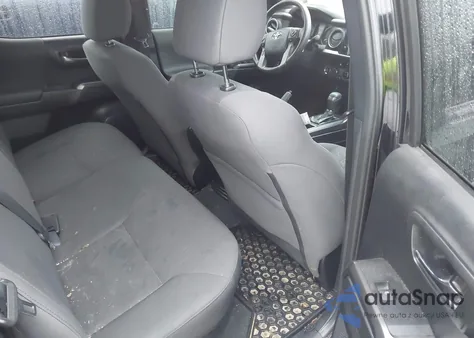 2017 Toyota Tacoma Trd Off Road/Trd Sport z USA, uszkodzony, nr VIN 5TFDZ5BN3HX027435